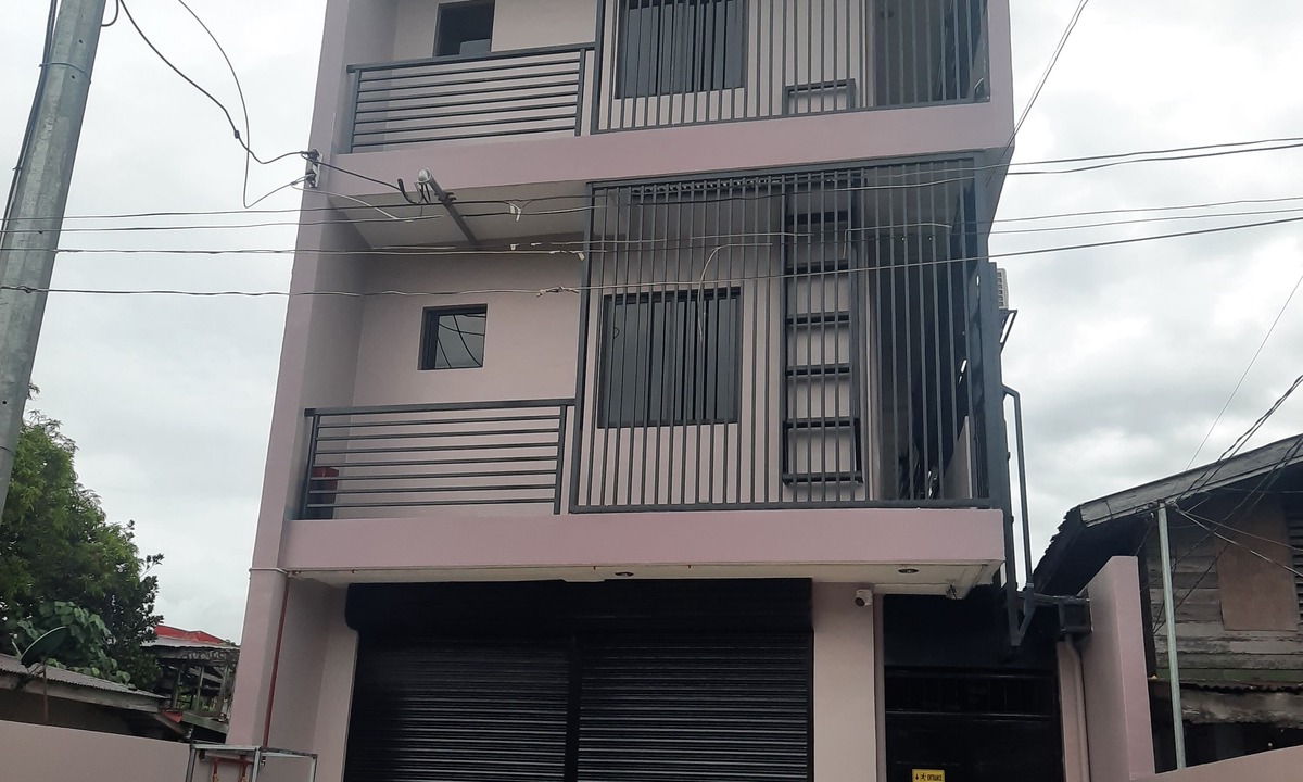 Borongan City Hotel | Lorraines Suites
