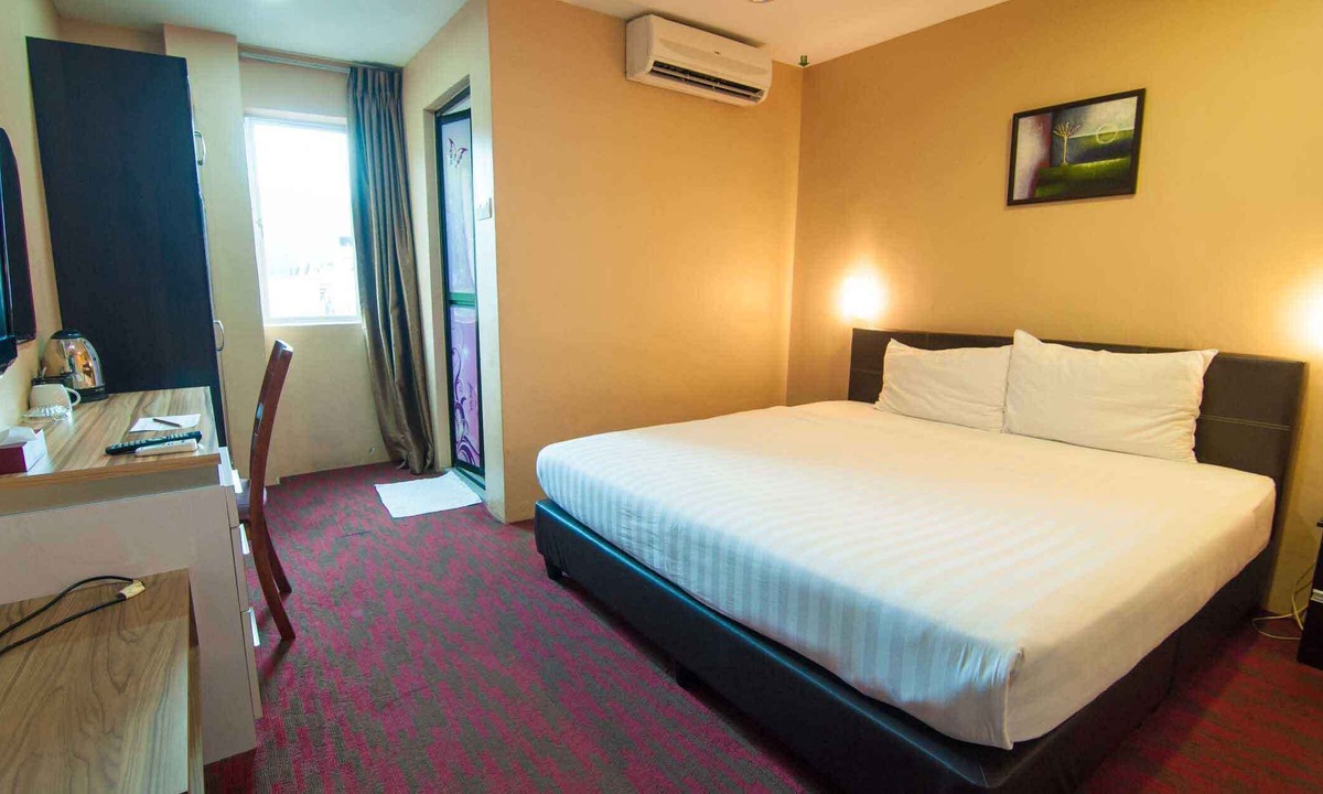 Kampung Melayu Sempalit Hotel | Grandview Hotel