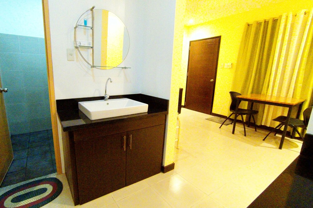 Morong Hotel | Kai Lodge