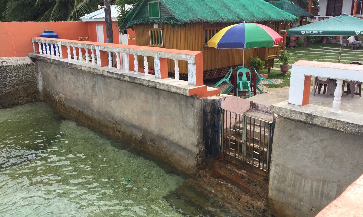 Oslob House | Maxvir Inn Beach Resort