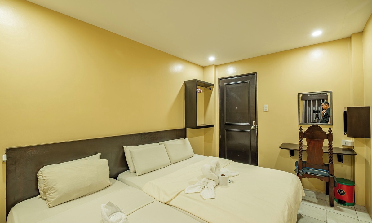 Ermita Hotel | Hotel Juliano