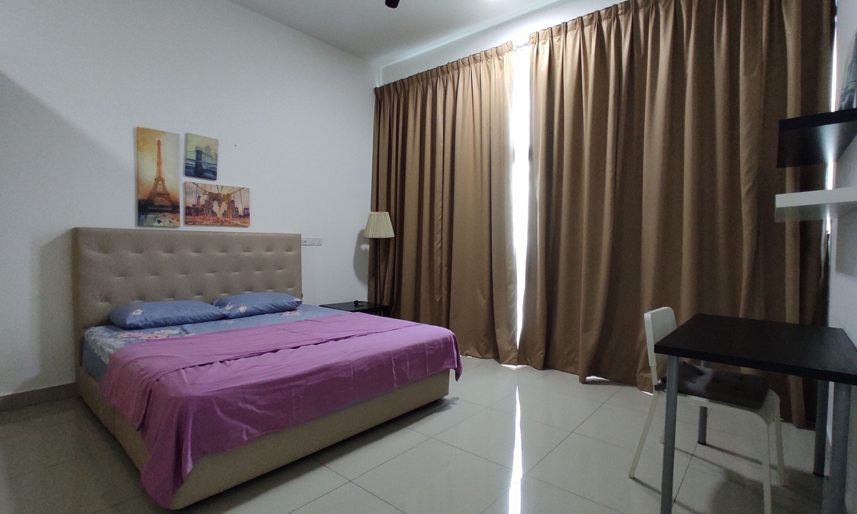 Kampung Batu Maung Apartment | D Paradise 1 with High Speed Wifi & Amenities
