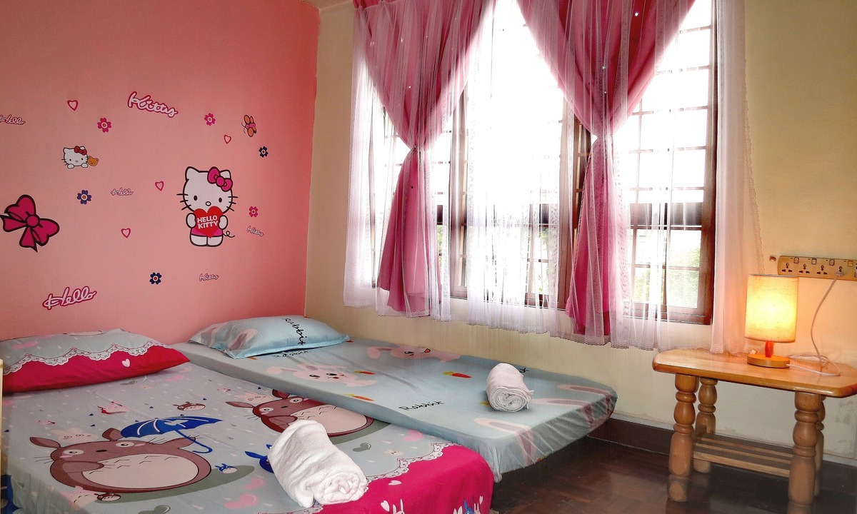 Bandar Tun Razak Apartment | Cozy Homestay in Bukit Jalil 10Pax