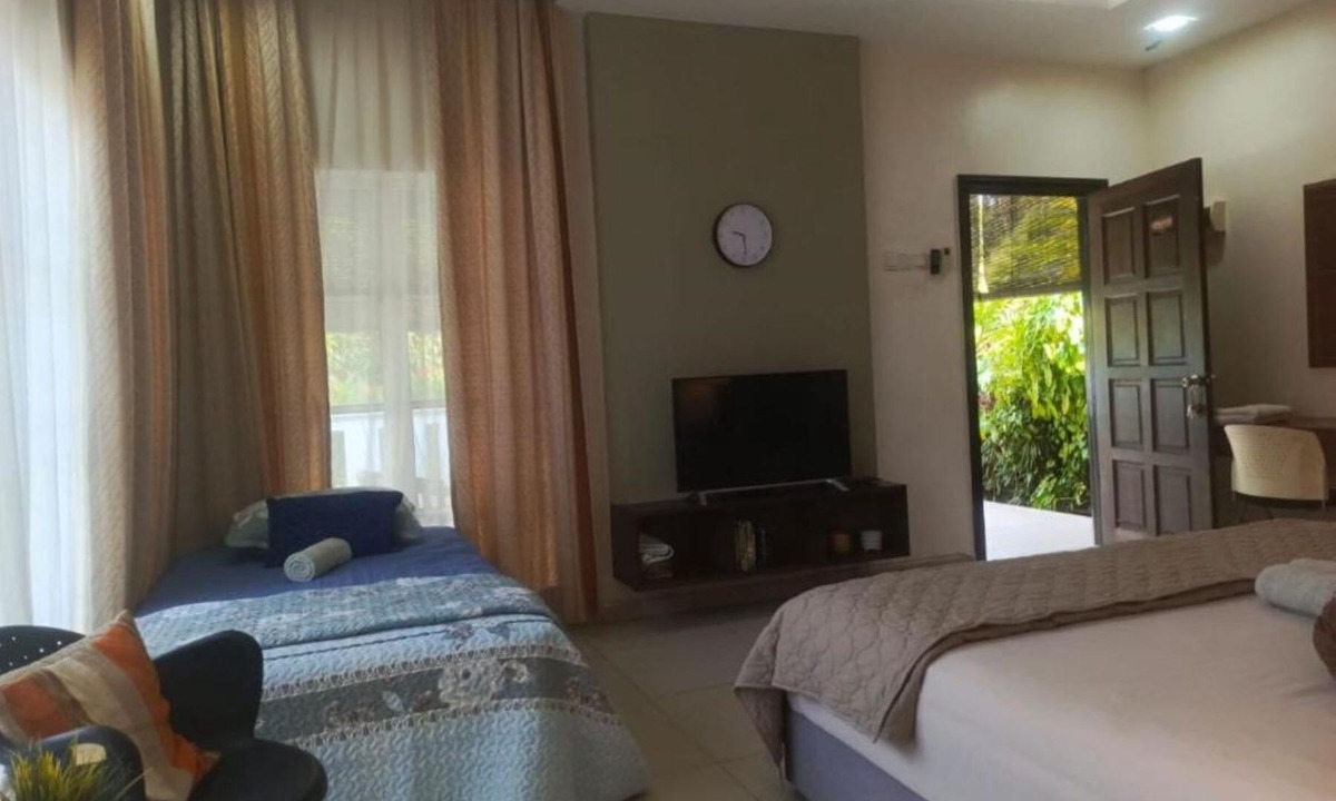 Sabak Bernam District Ski Chalet | Sekeping Tawar Homestay