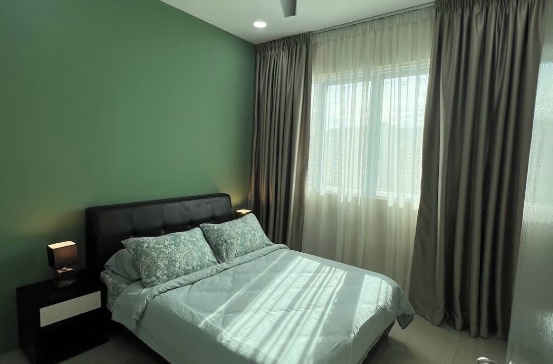 Gelugor Apartment | The Zen Condominium Modern 3BR City Suite