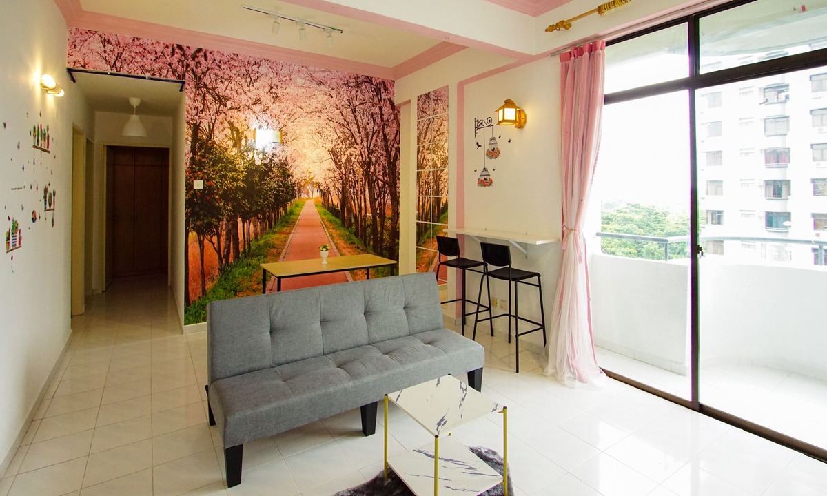 Batu Ferringhi Condo | Sakura Home with Pool at Batu Ferringhi near to Beach