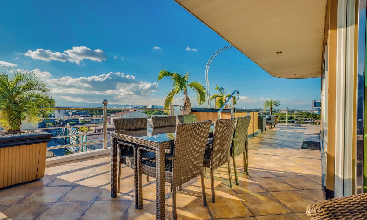 Balibago Apartment | Fields Plaza Hotel