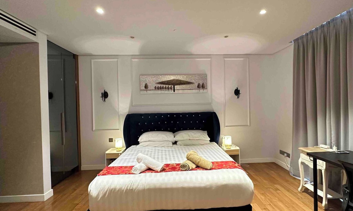 Kuala Lumpur City Centre Condo | Luxurious Condo in Heart of Kuala Lumpur with Rooftop Garden