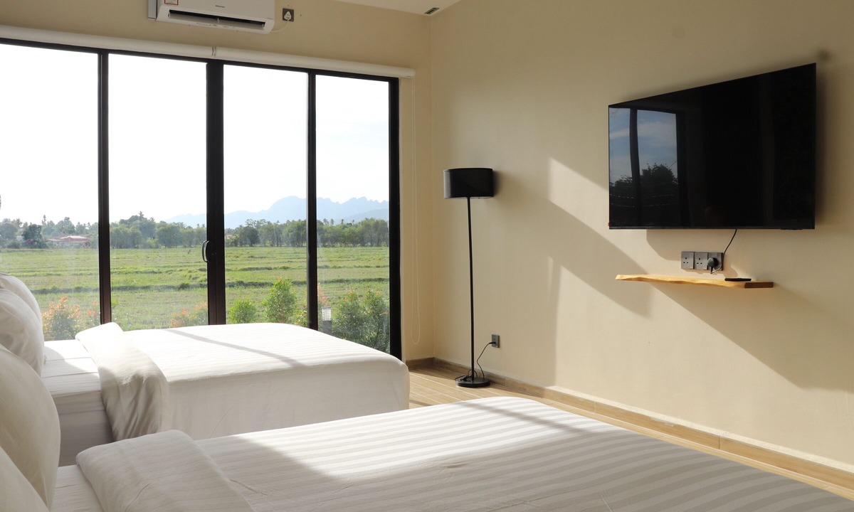 Kampung Bukit Lembu Villa | 3 bedroom luxury pool villa with stunning countryside and mountain views