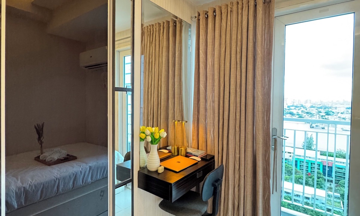 Santo Cristo Condo | Aesthetic 1-bedroom condo with WiFi, City View in Quezon City, Philippines