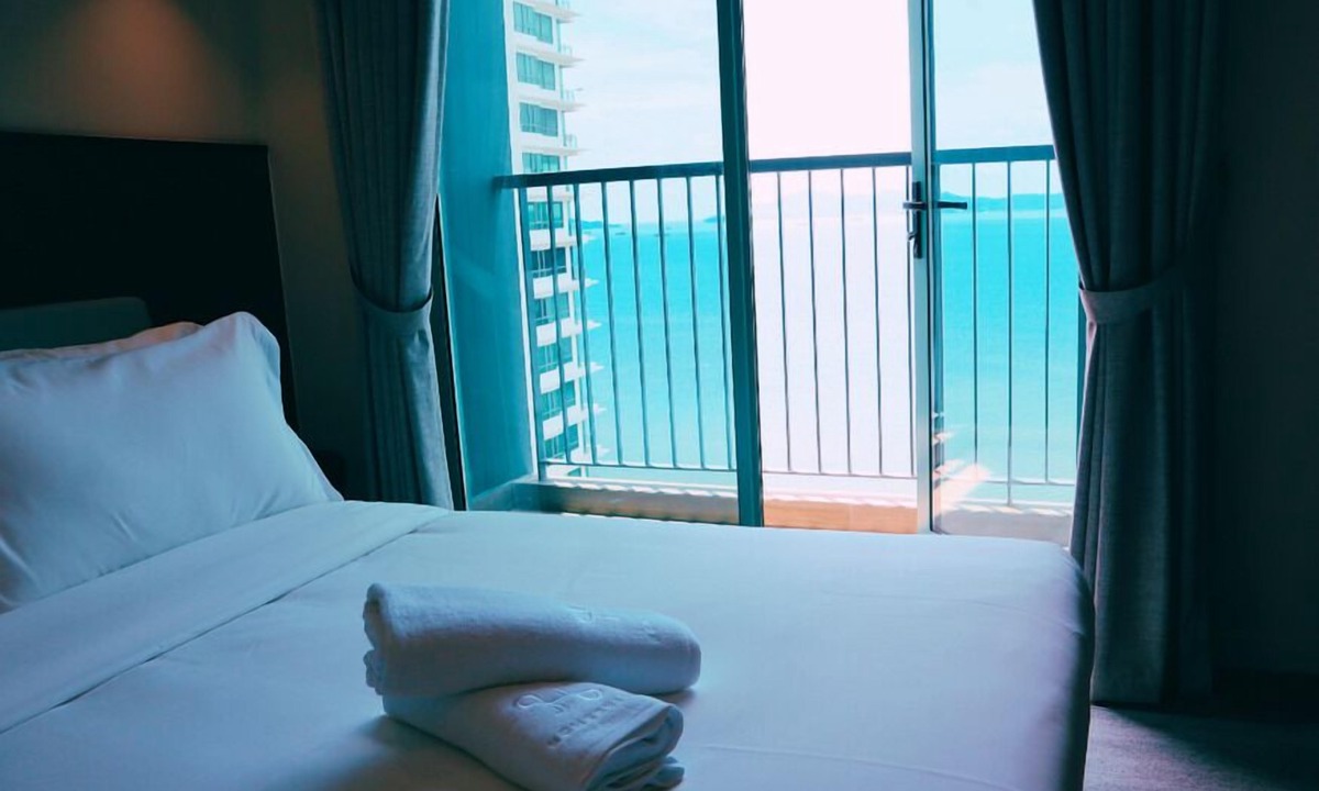 Likas Apartment | Homesuite' Home at Bay Suites
