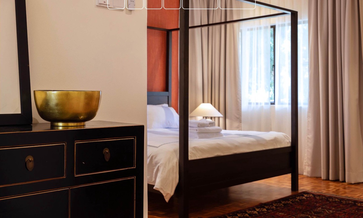 Sri Hartamas House | 3-bedroom bungalow in welcoming Kuala Lumpur with a view of the National Palace