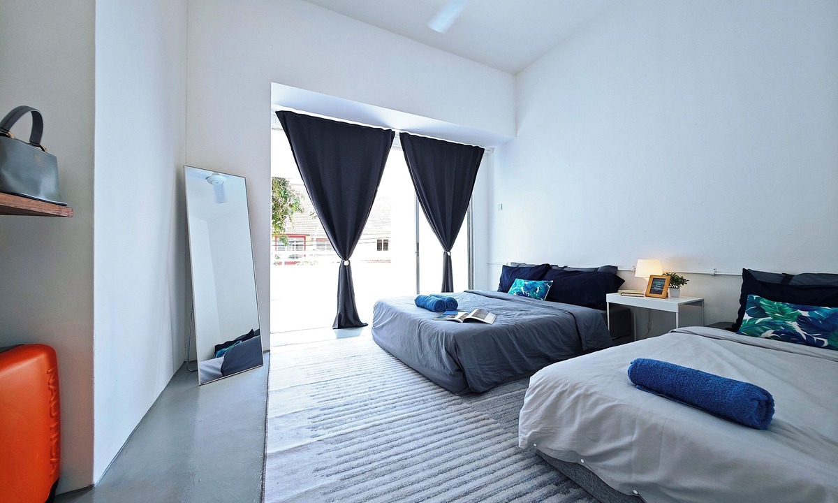 Simpang Ampat House | Cosy Batu Kawan Homestay 12 pax ~ 5 mins to Design Village & IKEA ~ Entire Home
