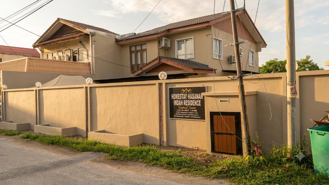 Batu Buruk House | Homestay Hasanah Indah Residence Central Town