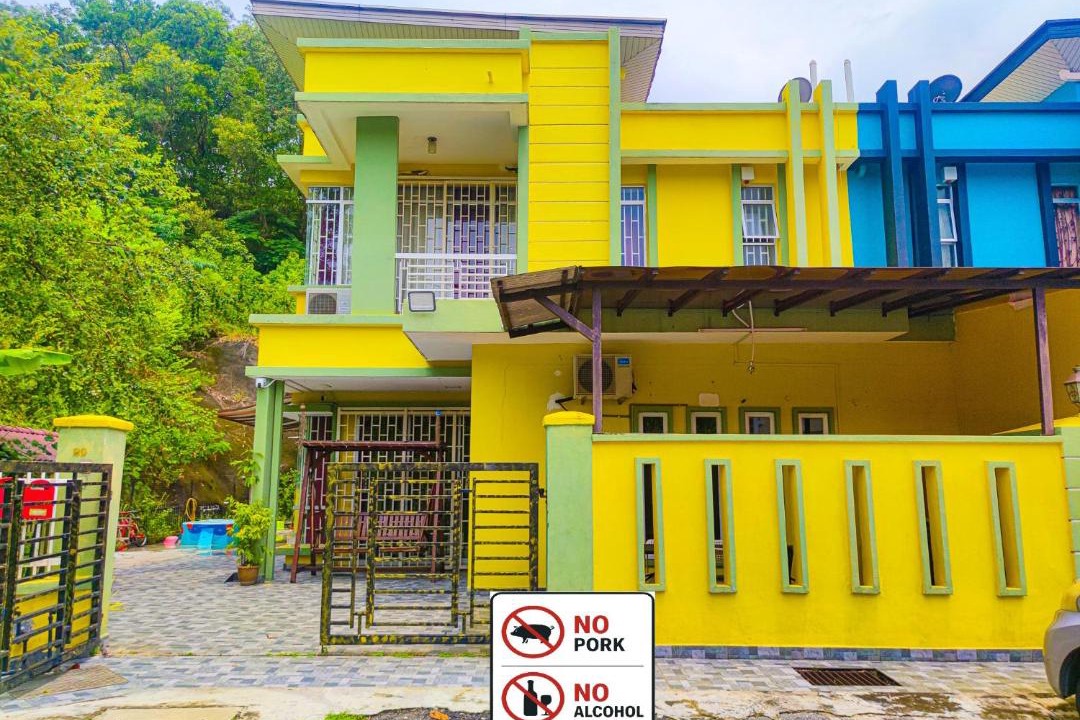 Kajang House | Spacious 8-Bedroom House BBQ Event at Kajang by HCK