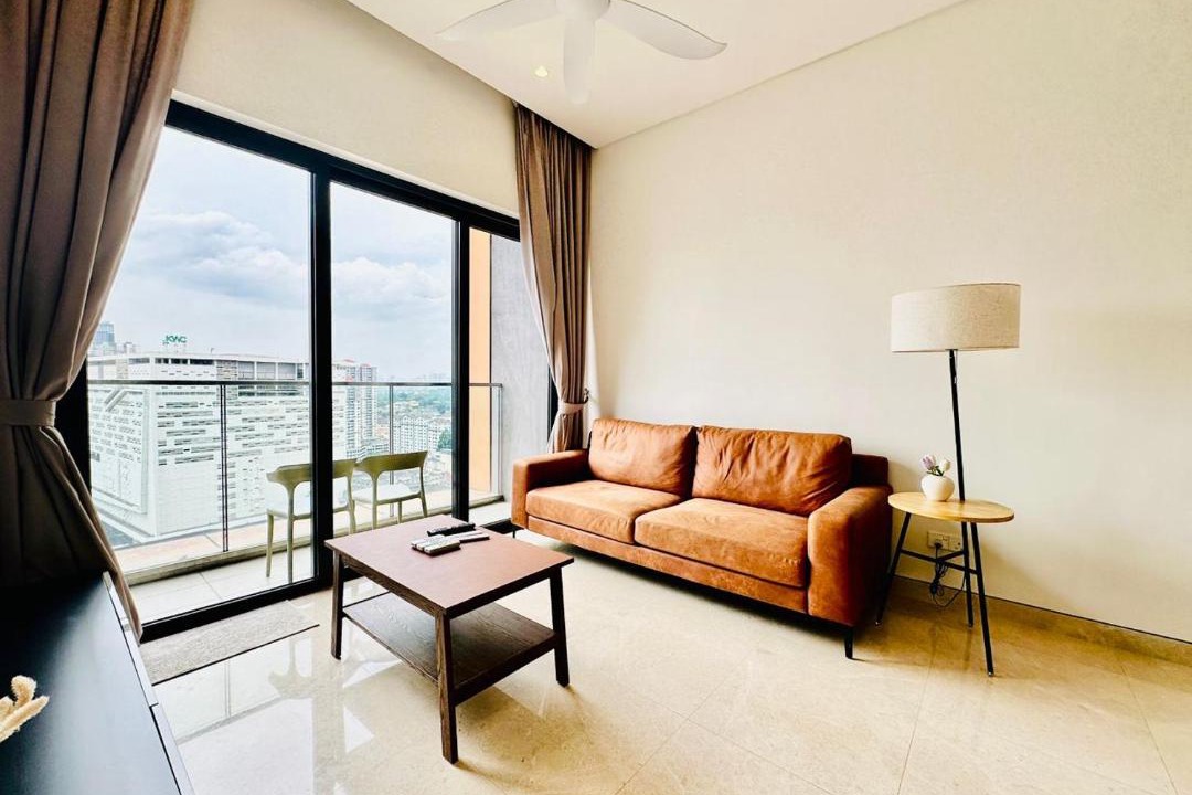 Pudu Hotel | Lucentia Residence BBCC Modern City View Stay