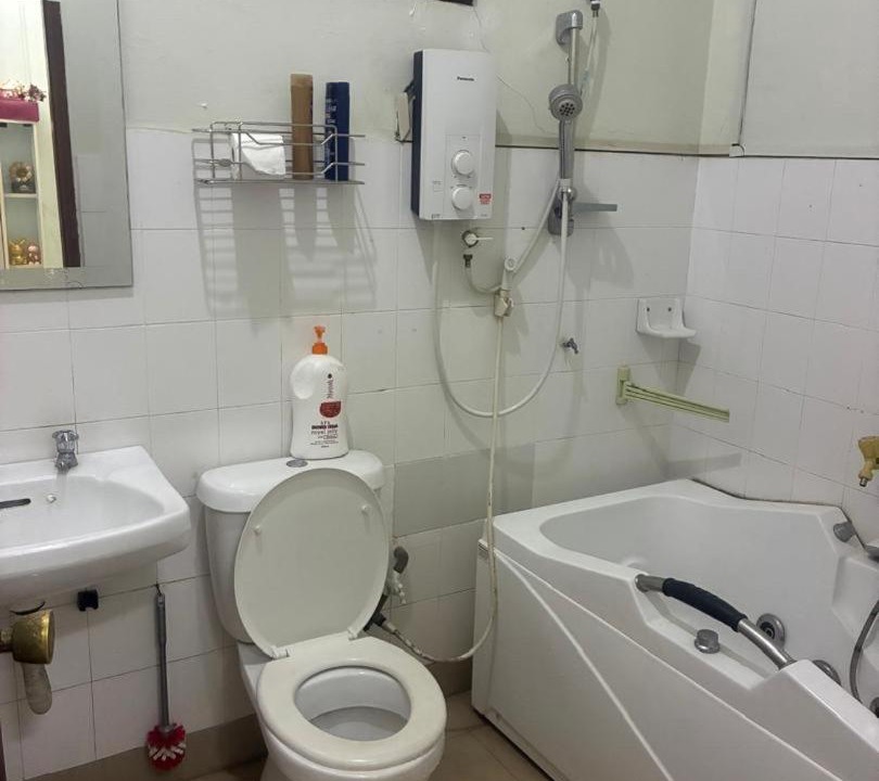 Taman Megah Ria House | Private 1-Bedroom Upstairs Suite-Megah Ria