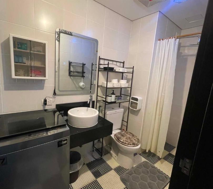 Barangka Ilaya Apartment | Cozy Pioneer Woodlands Tower 4 1 BR in Mandaluyong near BGC & Makati