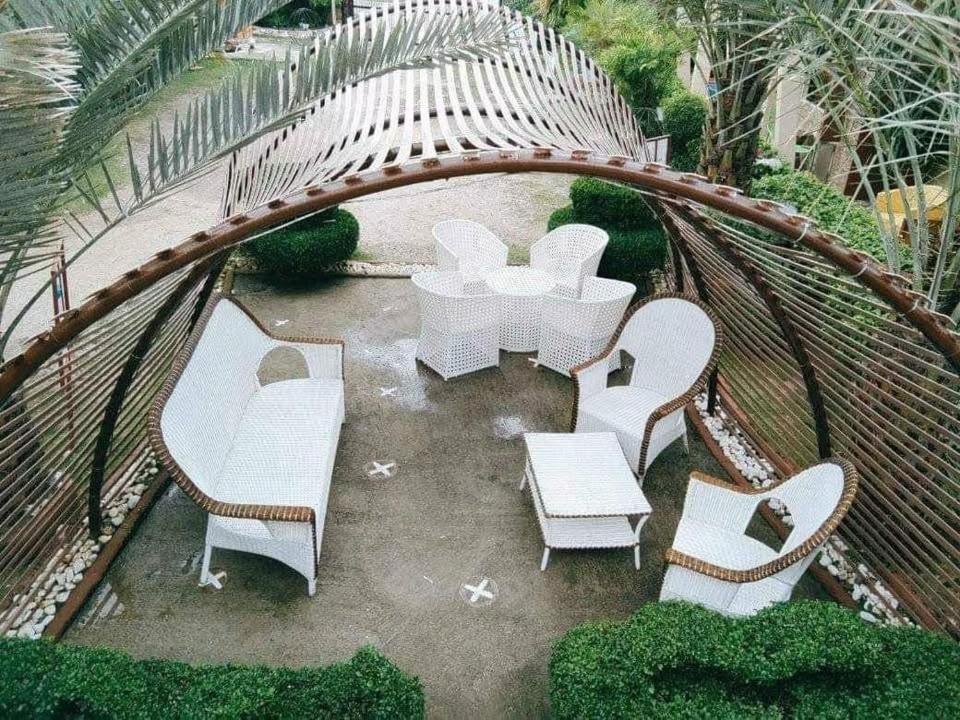 Daanbantayan Apartment | A&E Beach Resort