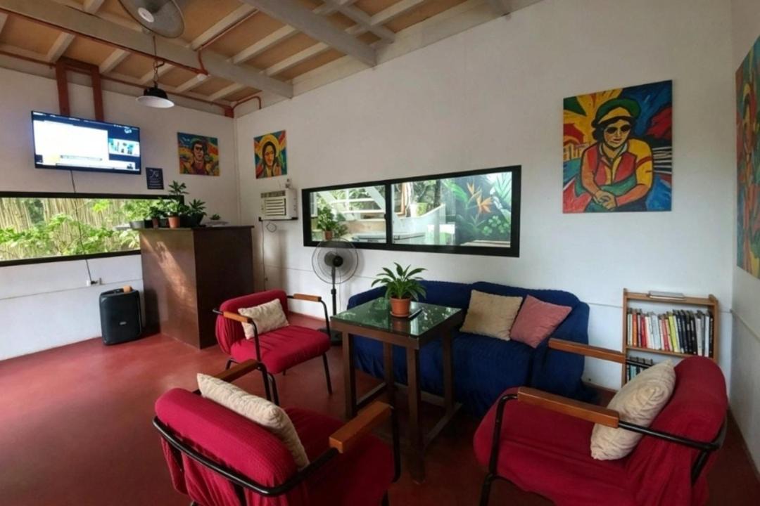 Coron Bed & Breakfast | Ani Marie Guest House