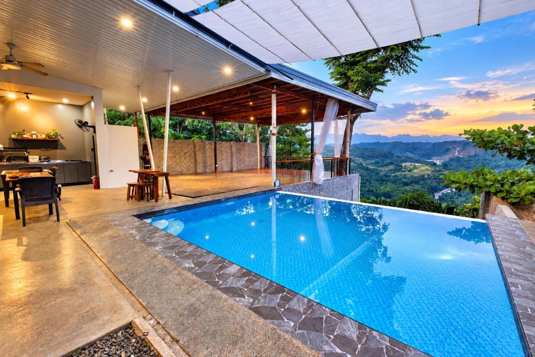Manolo Fortich House | Lingion House