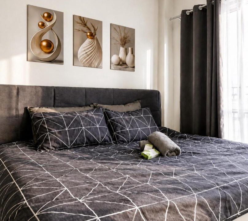Dagupan Apartment | Sunlit City-View Suite by Alicia & Elmer