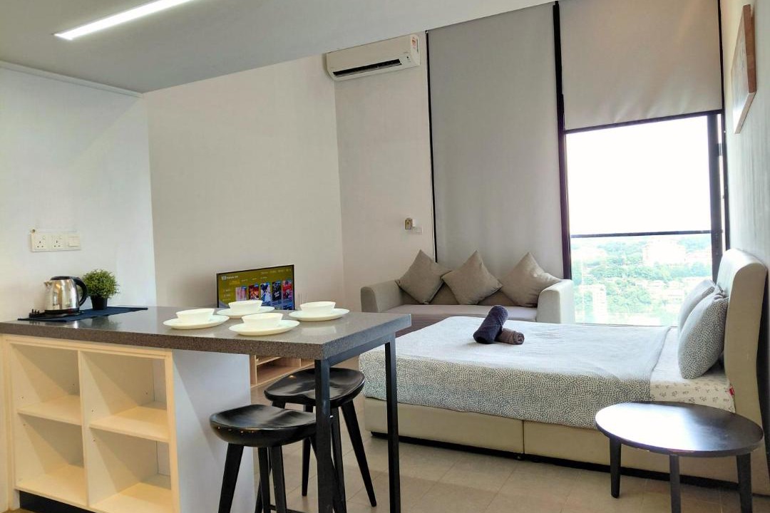 Brickfields Apartment | IHomes33 EST Bangsar KL Sentral LRT 2-4 Pax, IH3A