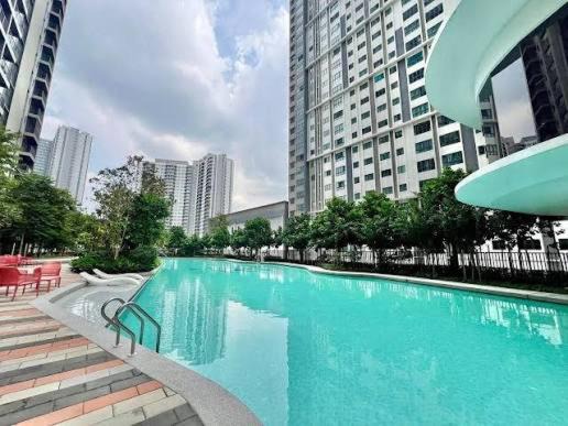Sentul Pasar Apartment | KL City View Apartment with Balcony 3BedRoom 6Pax