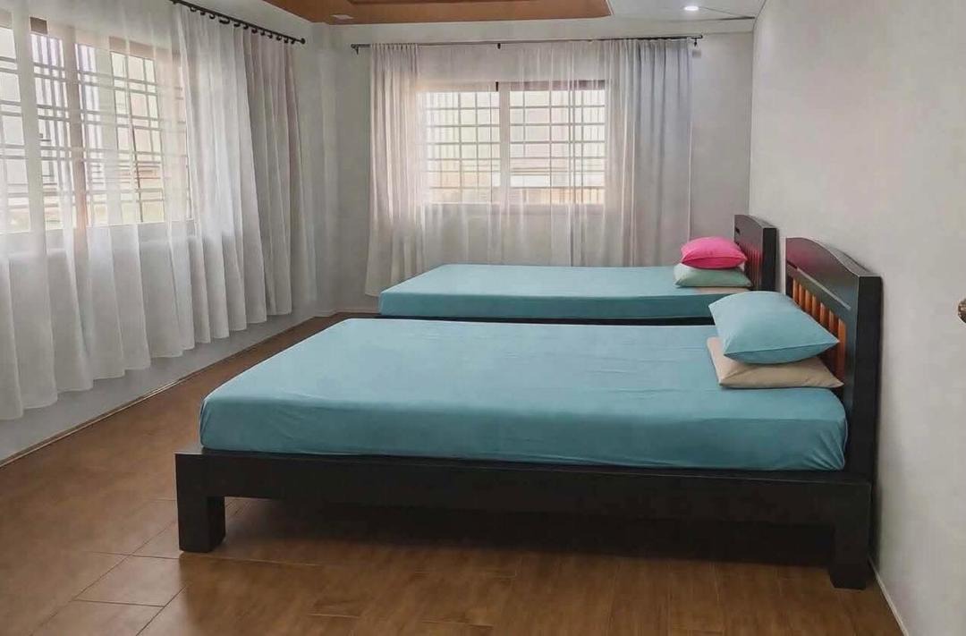 San Jose City House | RL Transient House San Jose City, Nueva Ecina for up to 8 pax - 2 rooms
