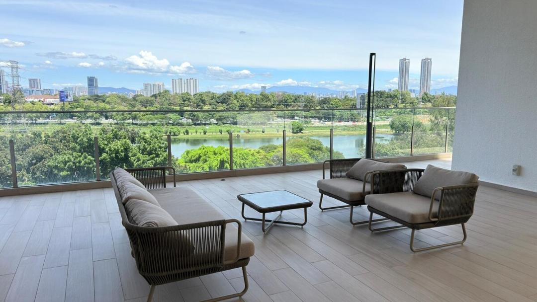 Subang Jaya Apartment | Subang Dorsett - Near SJMC - Belle Studios