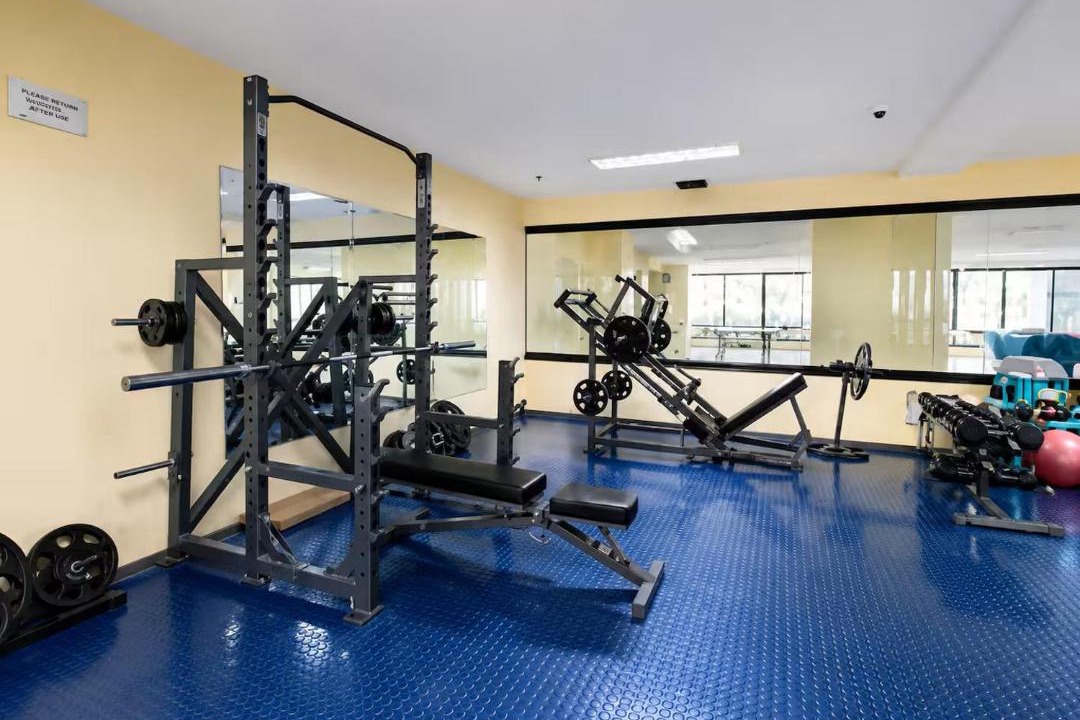 Ermita Night District Apartment | 2BR Malate Bayview Mansion, high floor seaview 26B