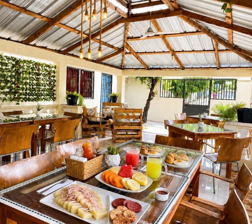 Barahona Hotel | bon Appetit Hotel restaurant barahona