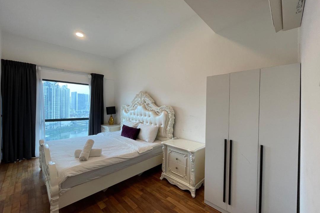 Ampang Apartment | CLASSY SUITE's R E I Z Z RESIDENCE