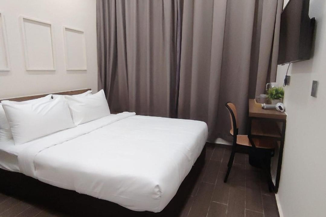 Cheras Hotel | Swing & Pillows - City Top Hotel Cheras, Kuala Lumpur