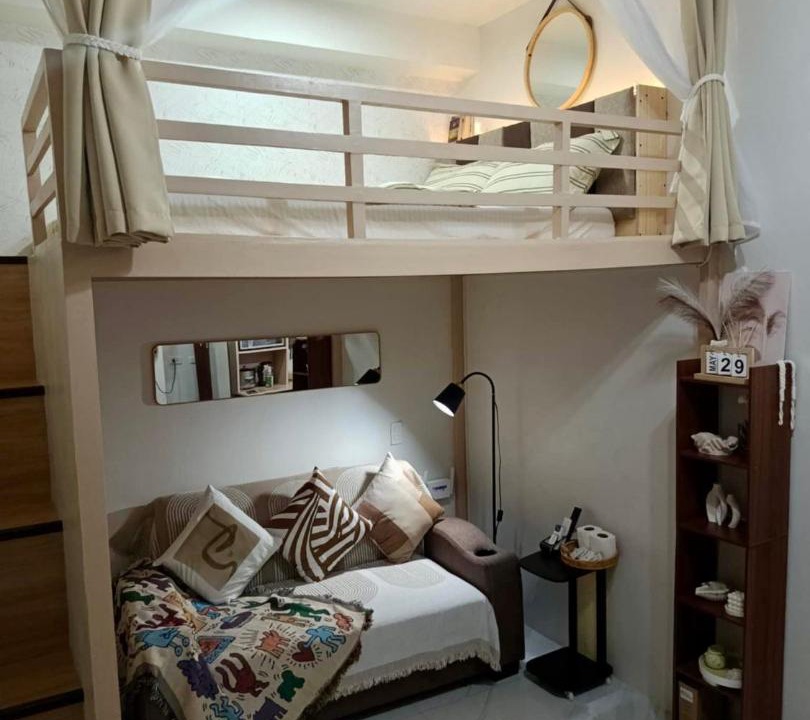 Guadalupe Apartment | Cozy Loft Studio with Balcony in Cebu City