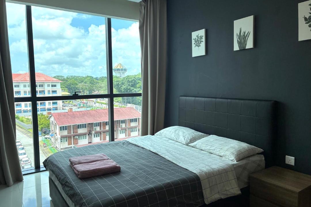 Batu Lintang Apartment | Kuching Kozi Square 2paxs Large Window CityView Infinity Pool 2E