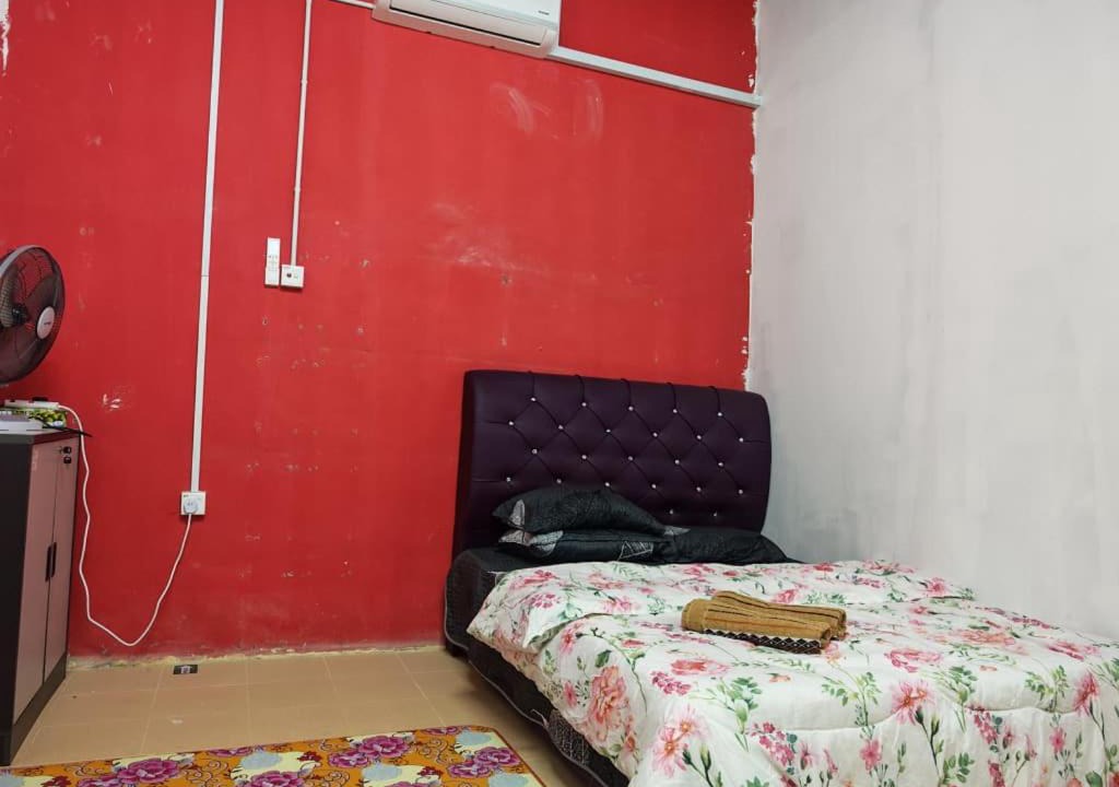 Kota Bharu Apartment | Black Cafe Homestay