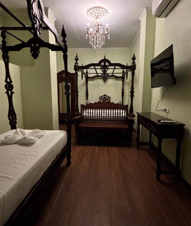 Calle Crisologo Hotel | Casa Pichay