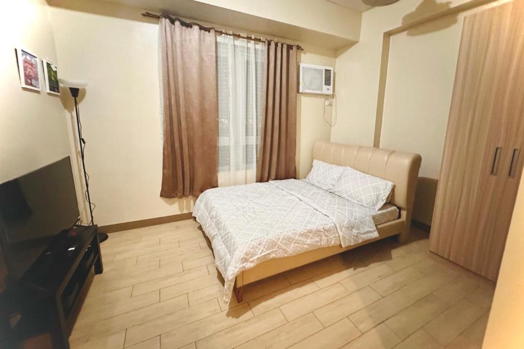 General Trias Apartment | Cozy maple grove studio with hot shower
