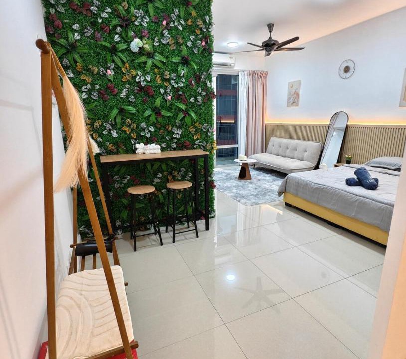 Johor Bahru Apartment | 3 min Paradigm, 5 min Sutera Mall, Garden Studio