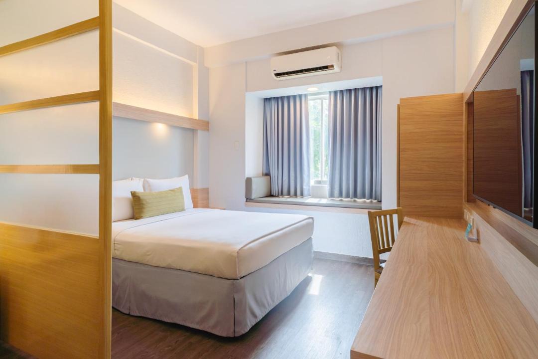 Santo Tomas Hotel | Microtel by Wyndham Batangas