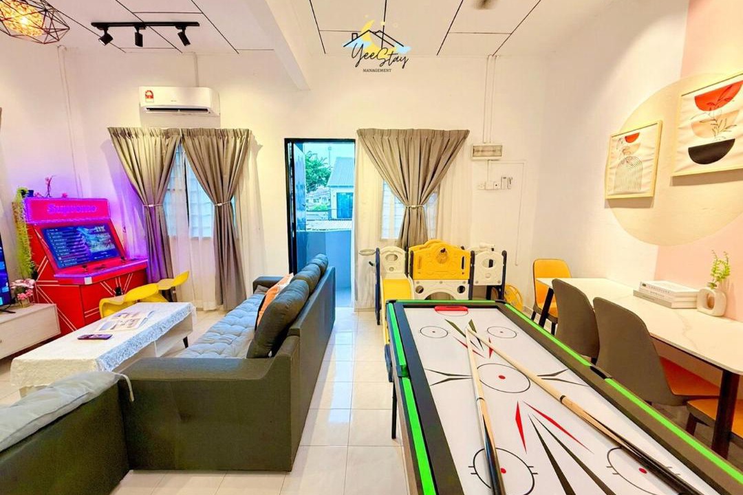 Gua House | CozyKota8Pax 4MinsToJonker