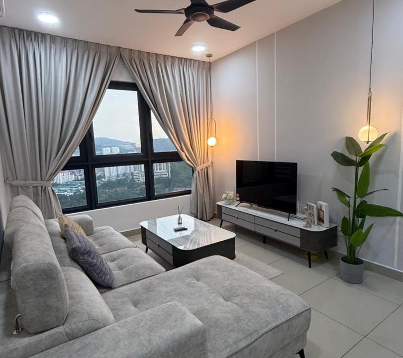 Taman Pertama Apartment | Modern KL City M vertica condo near MRT, TRX & Sunway Velocity, infinity pool & Parking