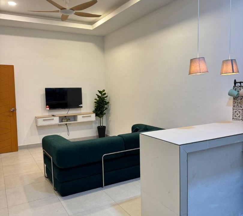 Kuala Sungai Baru House | Lily Homestay Villa