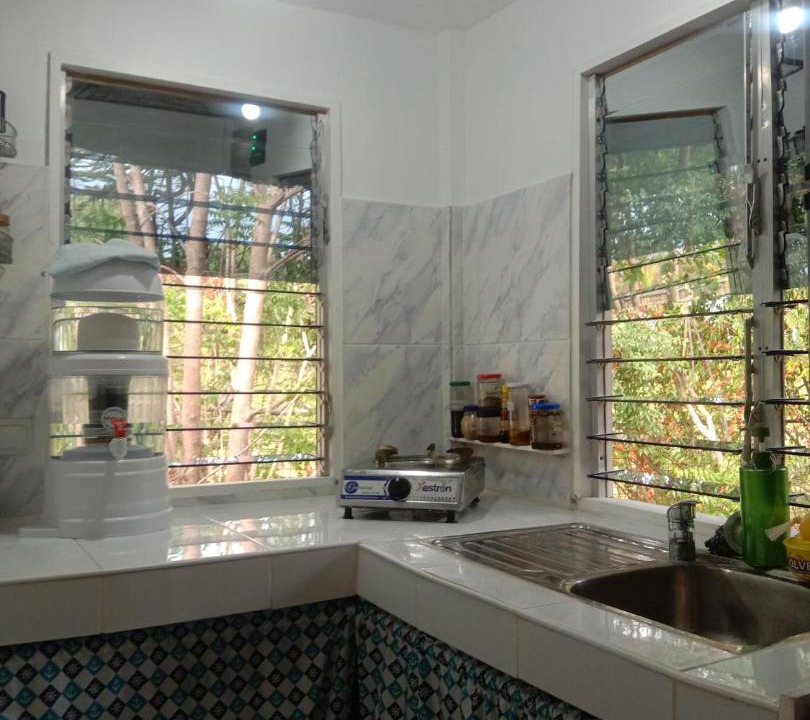 Calape House | Seabreeze Guesthouse