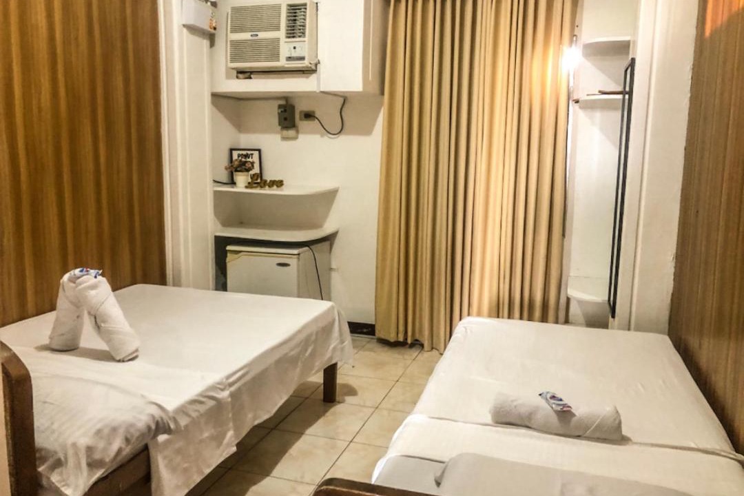 Surigao Hostel | Leila Pension House
