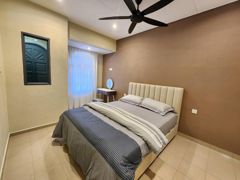 Central Seberang Perai Apartment | Sunway Homestay 8pax 2Bath