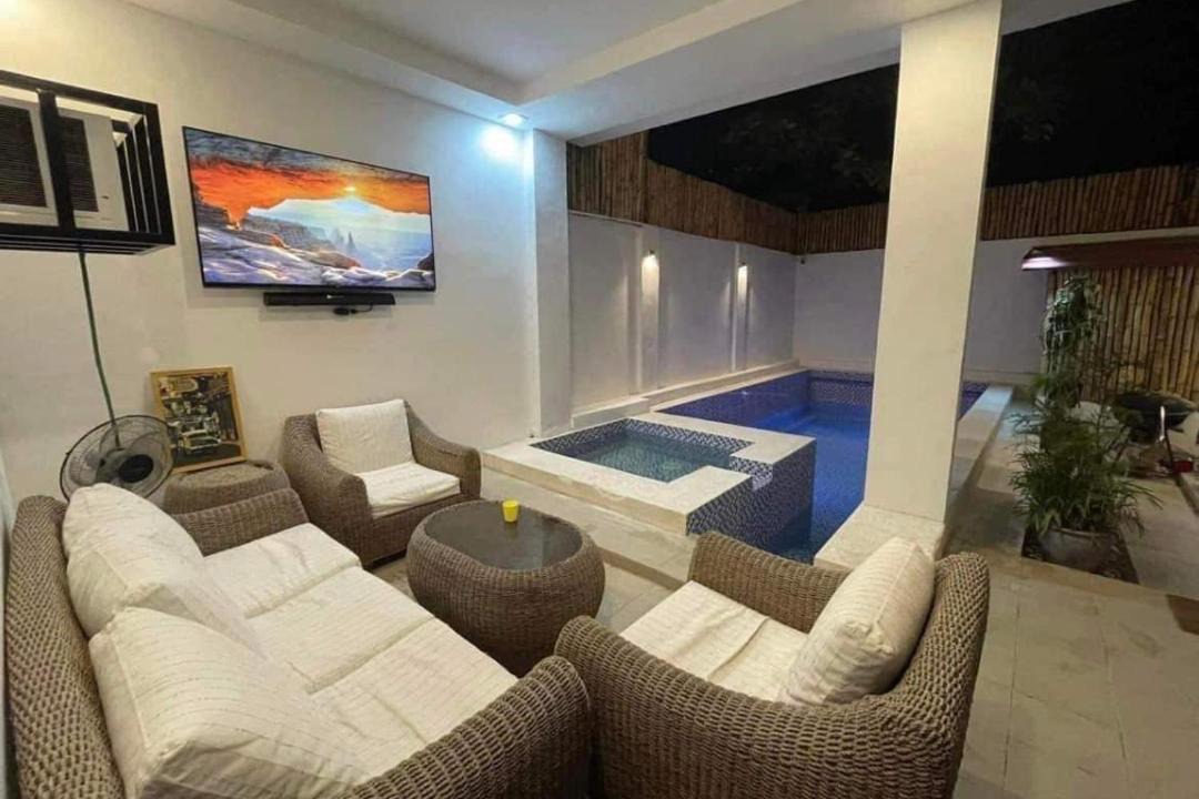 Central Luzon House | Guadas Zambales 4 BR beach home with pool