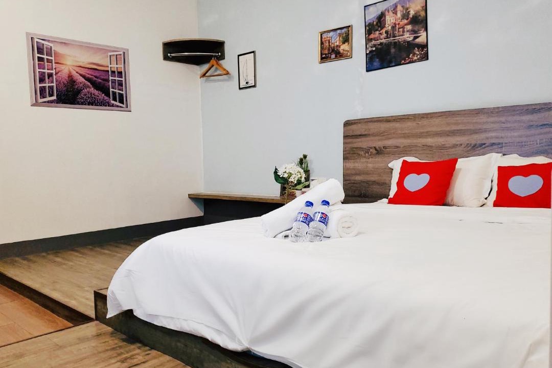 Hulu Kinta Hotel | Winggarden Murals House by JE Boutique Guesthouse
