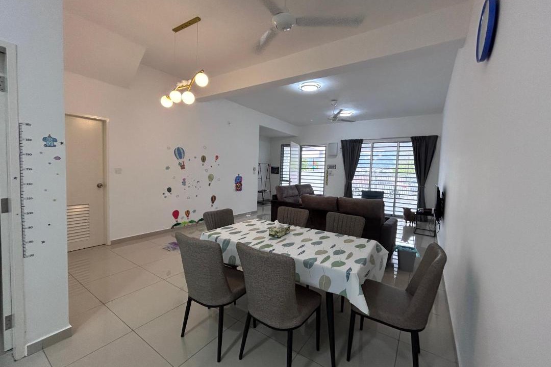 Bandar Sri Sendayan House | Cool Gateaway Seremban Homestay